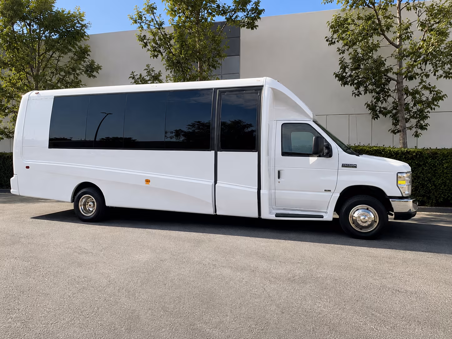 howell concert transportation onboard seating