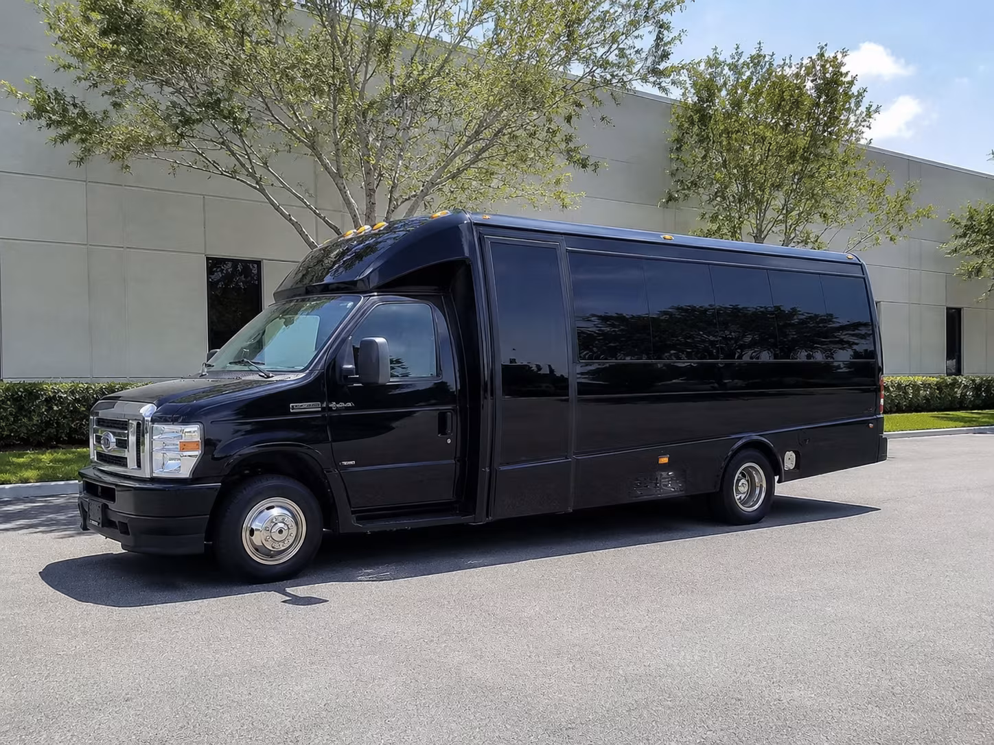howell long distance transportation onboard seating